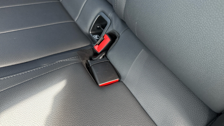 Mercedes-Benz CLA 180 Sport Executive 5dr Tip Auto Petrol Estate